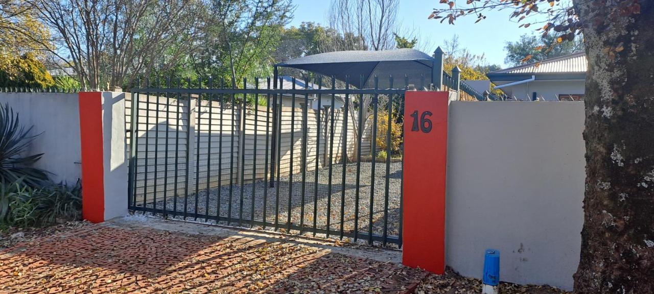 The Cottage Unit Bloemfontein Ngoại thất bức ảnh